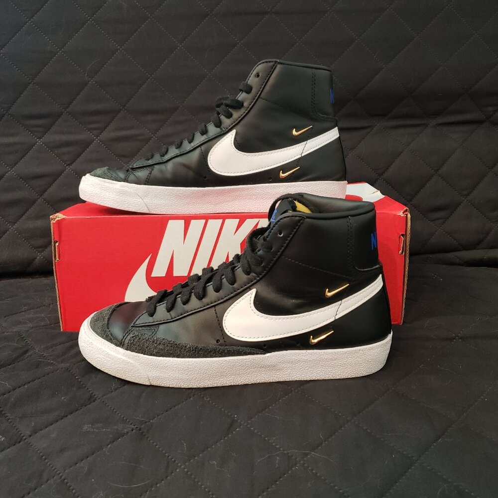 Women's Nike Blazer '77 - Mid (Black) size 7.5